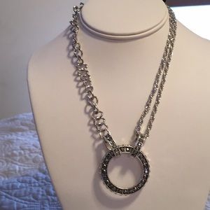 Necklace and earring set from paparazzi.